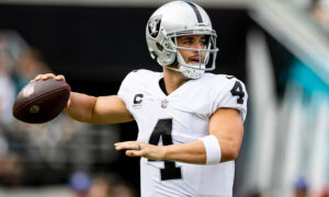 Derek Carr